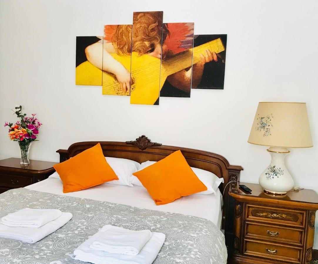 4 Bed Rooms Luxury Apartment Near Colosseum Rome Luaran gambar